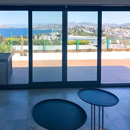 3 Bedroom With Great View Walking Distance To Marina Яликовак